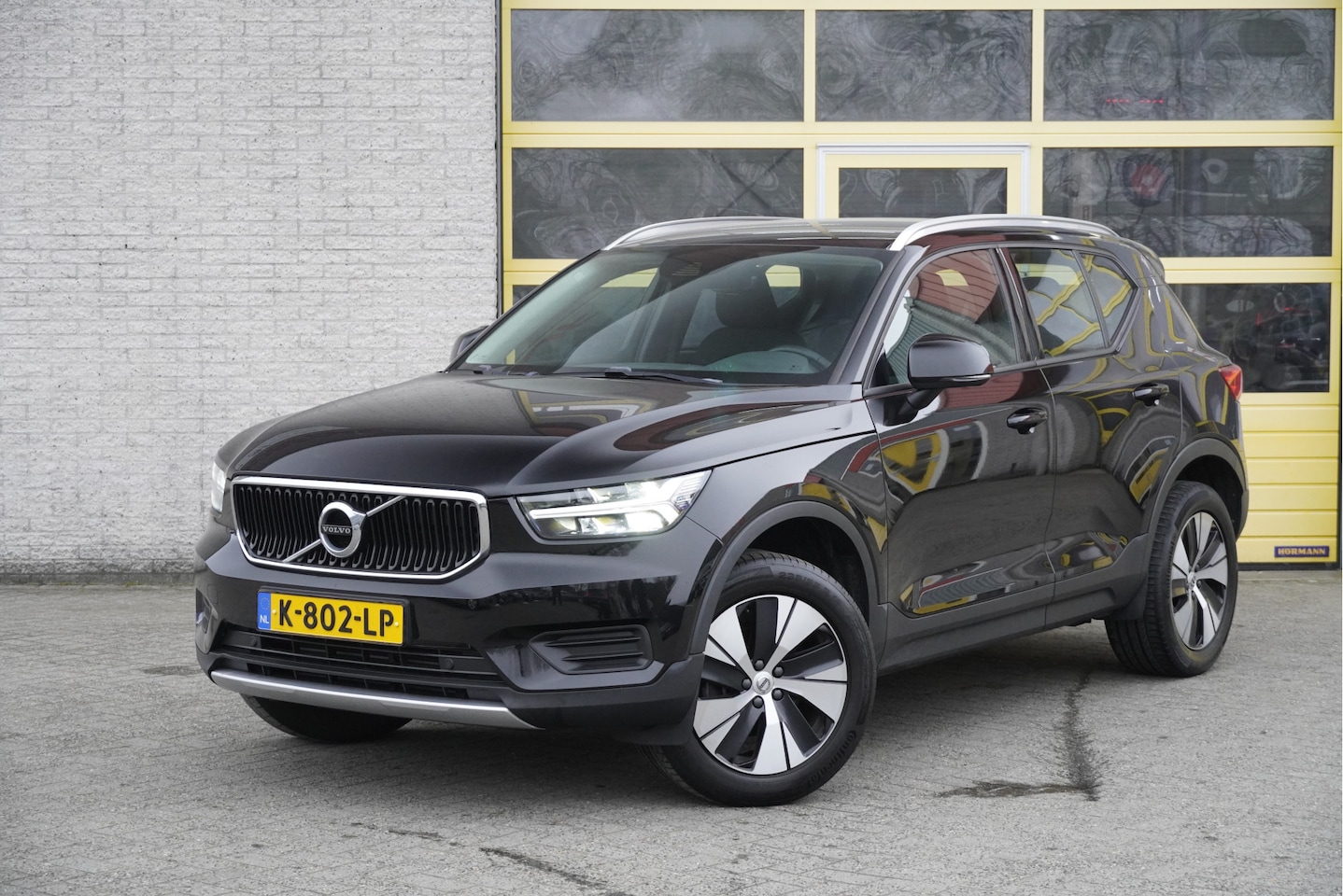 Volvo XC40 - 1.5 T2 Automaat! Momentum BJ2021 Lmv 18" | Led V+A | Pdc | Navi | Virtual cockpit | Climat - AutoWereld.nl