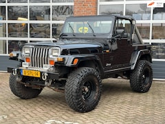 Jeep Wrangler - 4.0i Softtop incl. bikintop