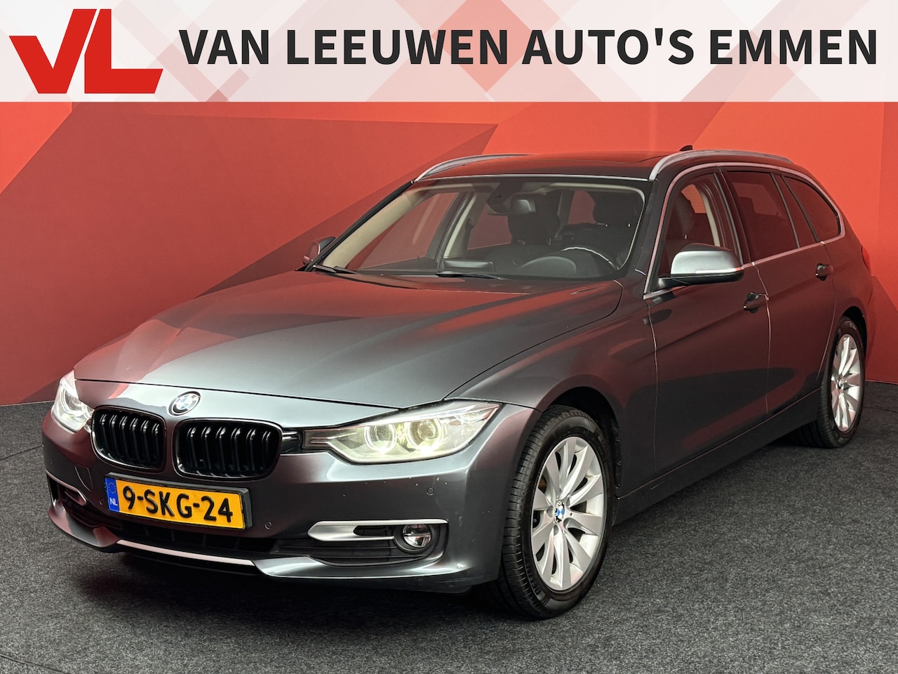 BMW 3-serie Touring - 3 Serie Touring 318d High Executive | Pano | Stoelverwarming | Automaat - AutoWereld.nl