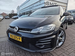 Volkswagen Golf - 1.5 TSI Highline Bsns R Virtual/Pano/NLAuto