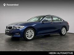 BMW 3-serie - 330e Sportline | Schuifdak | Head up | Sportstoelen | Comfort Access | Harman Kardon |