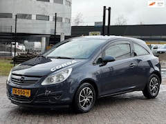Opel Corsa - 1.2-16V Essentia