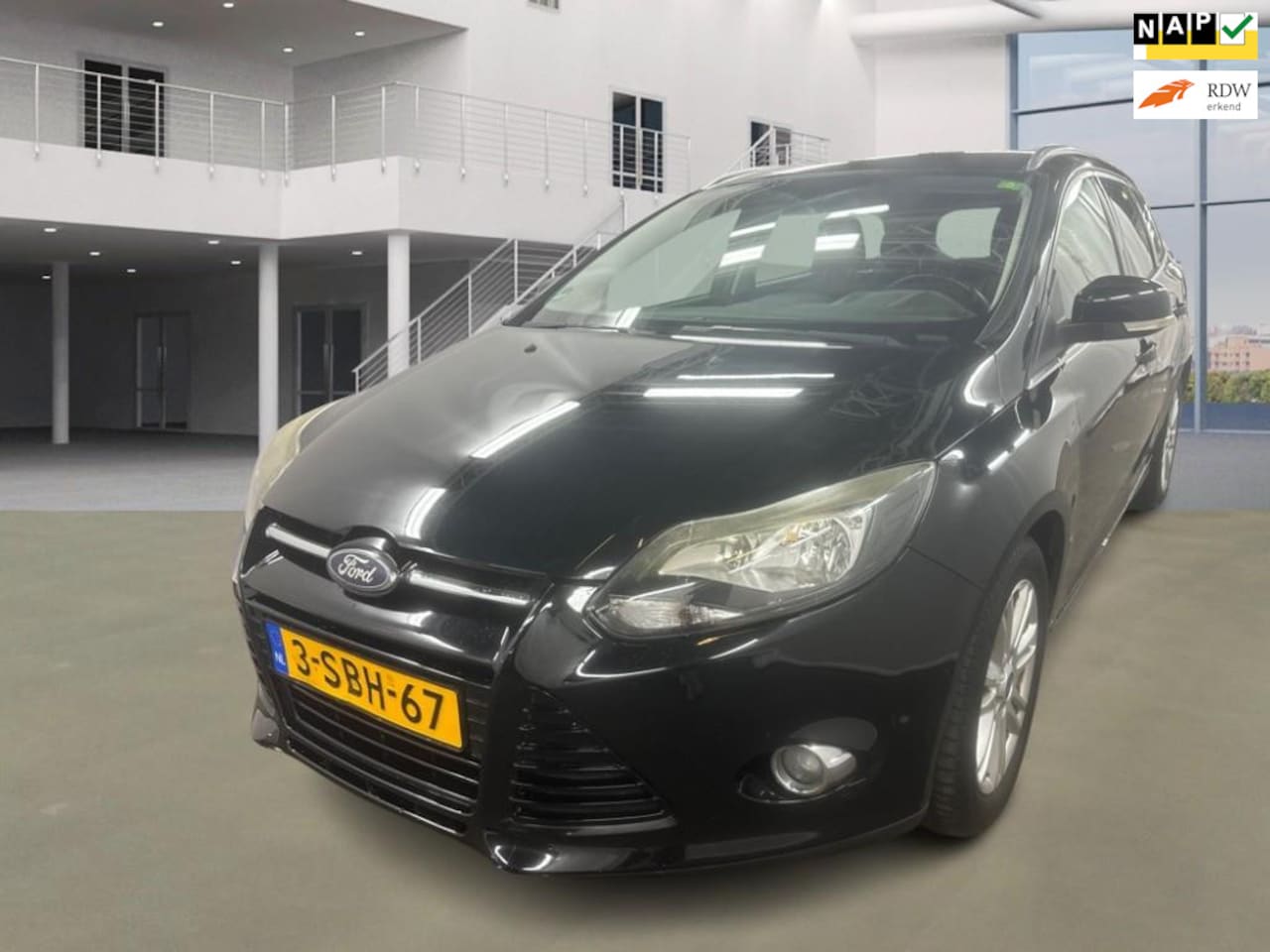 Ford Focus Wagon - 1.0 EcoBoost Titanium 1.0 EcoBoost Titanium - AutoWereld.nl