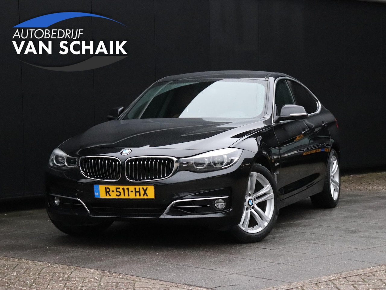 BMW 3-serie Gran Turismo - 320i Centennial High Executive | LEDER | TREKHAAK | CAMERA | STOELVERW. | NAVI | CRUISE | - AutoWereld.nl