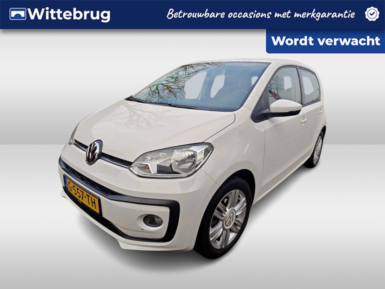 Volkswagen Up! - 1.0 BMT 60pk high up! / Cruise Control / Parkeersensoren Achter / 15" LMV - AutoWereld.nl