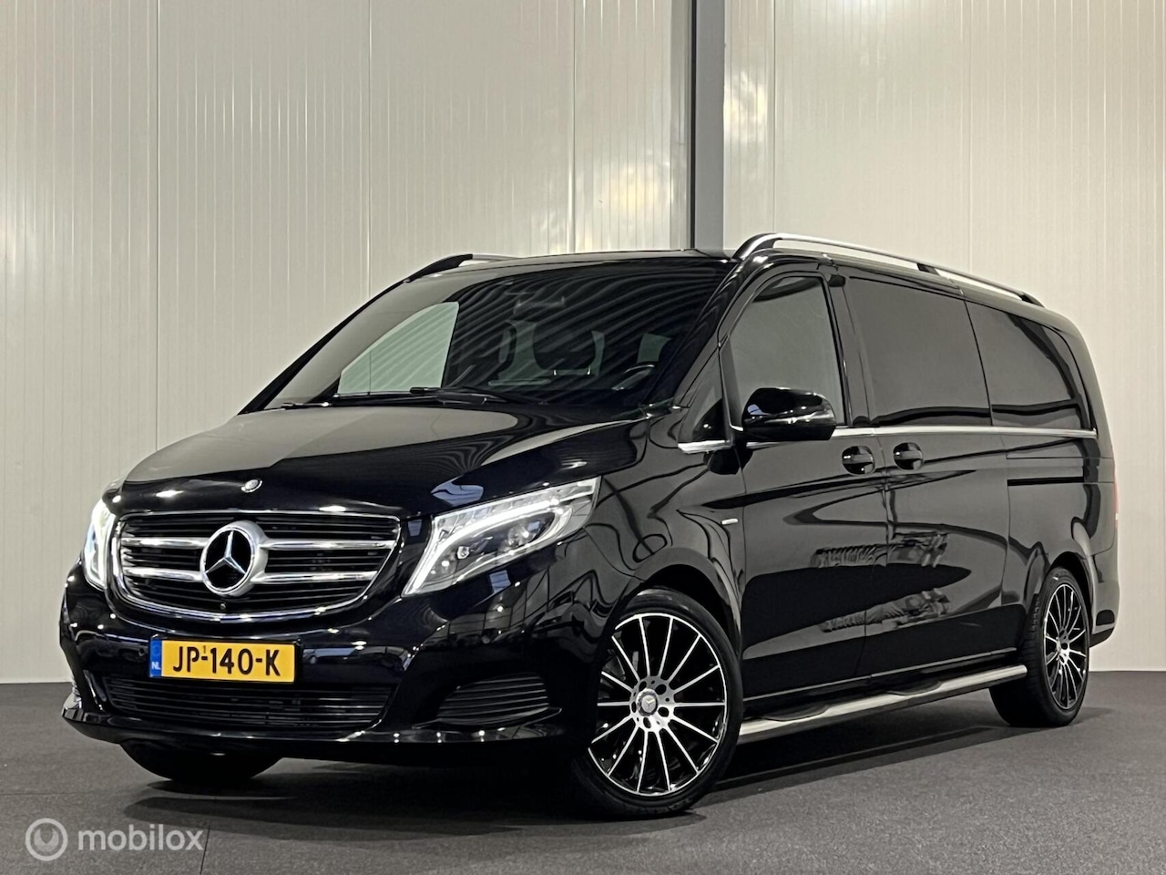 Mercedes-Benz V-klasse - 220d Extra Lang Avantgarde Edition MARGE - AutoWereld.nl