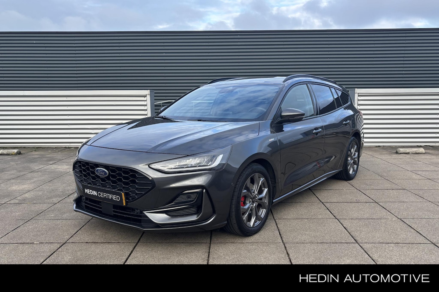 Ford Focus Wagon - 1.0 EcoBoost Hybrid ST Line SWagon | Winter Pack | Keyless - AutoWereld.nl