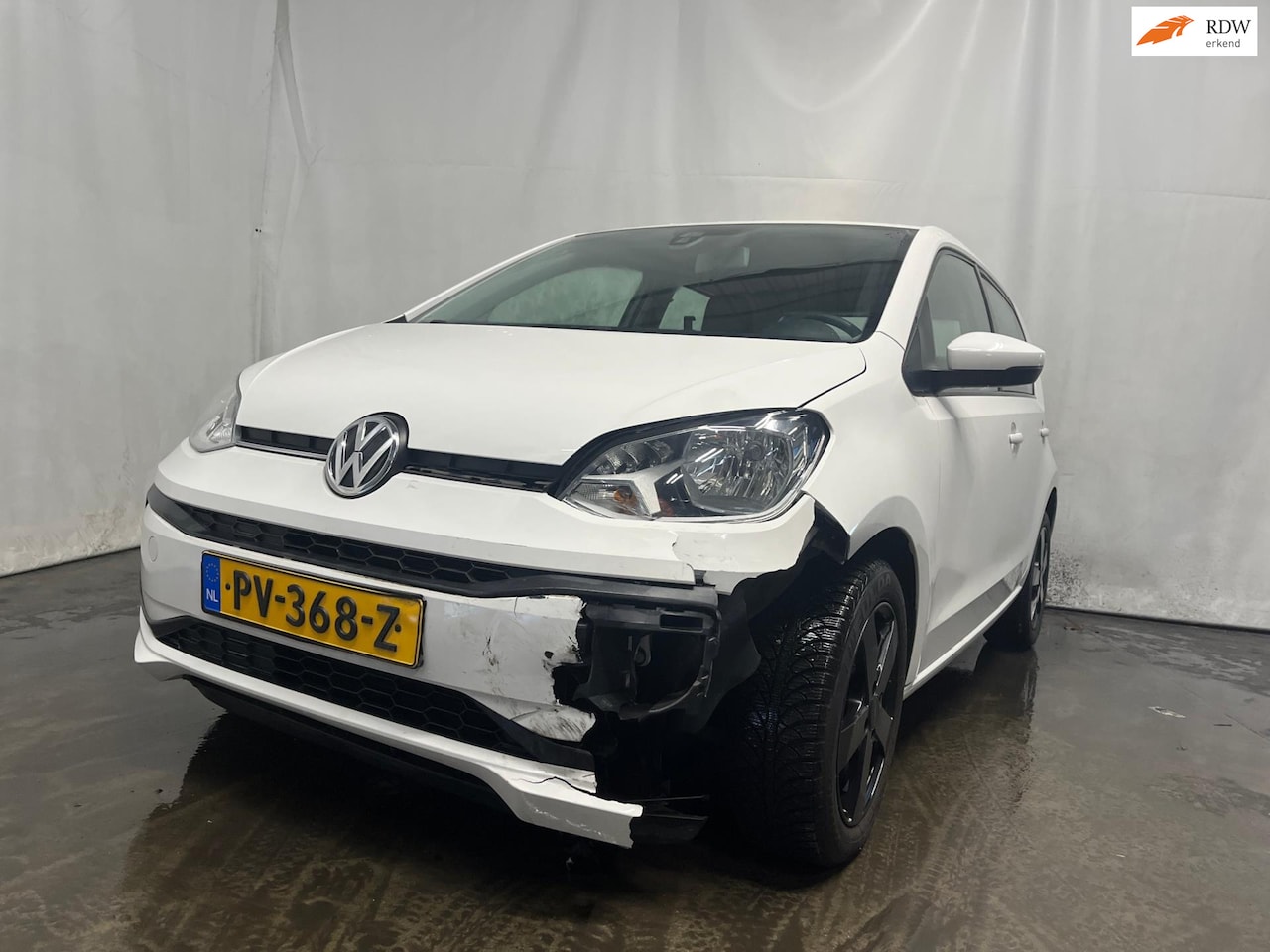 Volkswagen Up! - 1.0 BMT move up! - Schade - AutoWereld.nl