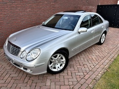Mercedes-Benz E-klasse - 200 K. Elegance Automaat 64.000KM