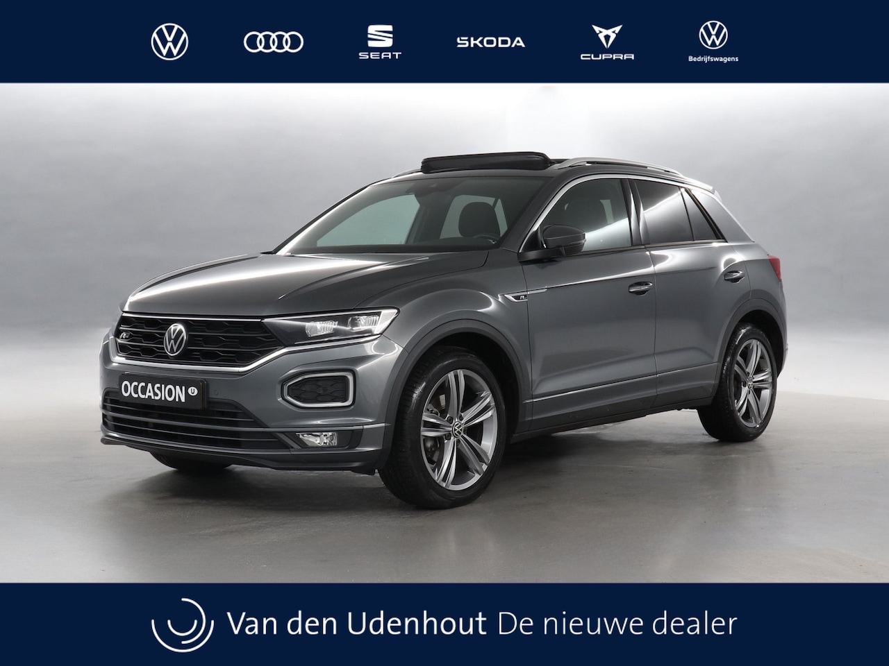 Volkswagen T-Roc - 1.5 TSI 150pk Sport Business R DSG / Panoramadak / Navigatie / Camera - AutoWereld.nl