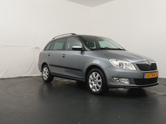 Skoda Fabia Combi - 1.2TSi Ambition / Airco / LM Velgen / DakRails / 1e Eigenaar