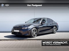 BMW 3-serie - Sedan 318i M-Sport