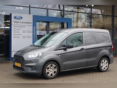 Ford Transit Courier - 100PK TREND BENZINE MARGE AIRCO CAMERA NAVI STOELVERWARMING 1e EIGENAAR