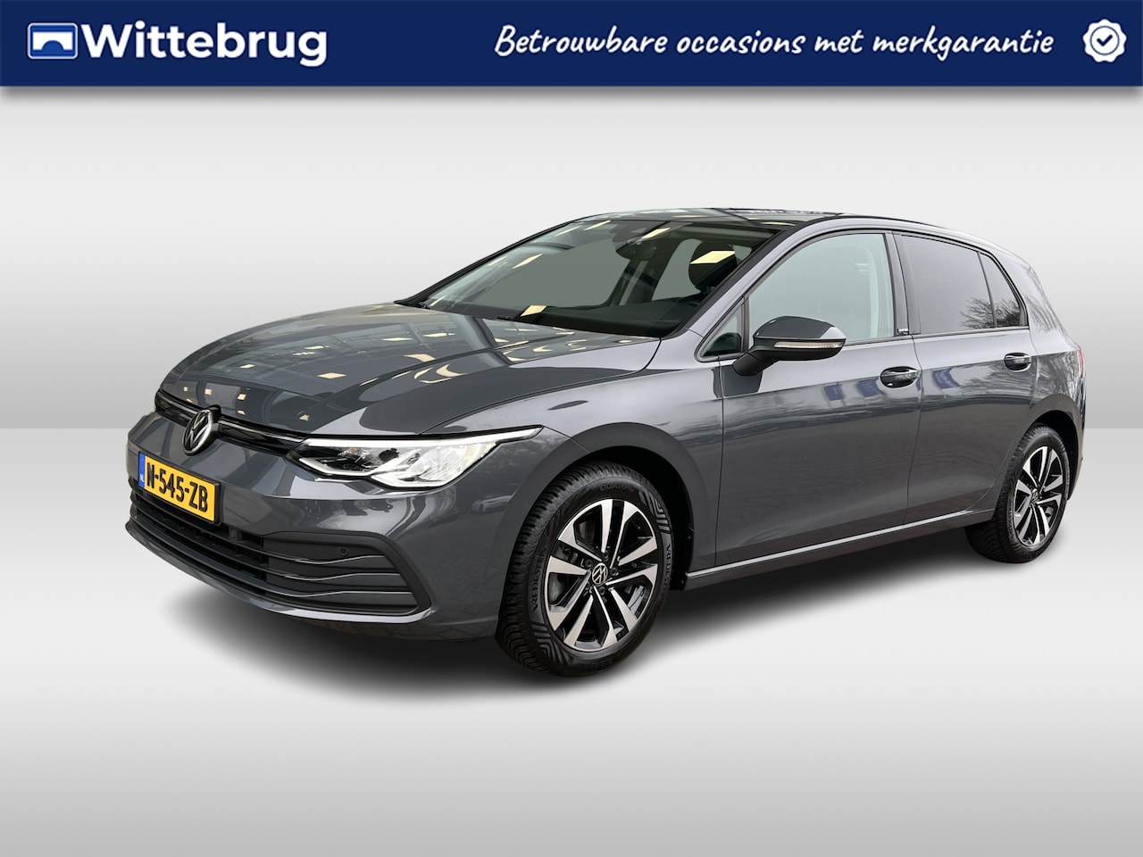 Volkswagen Golf - 1.0 TSI Life Business / Trekhaak / Stoelverwarming / Achteruitrij camera / 16'' LMV - AutoWereld.nl