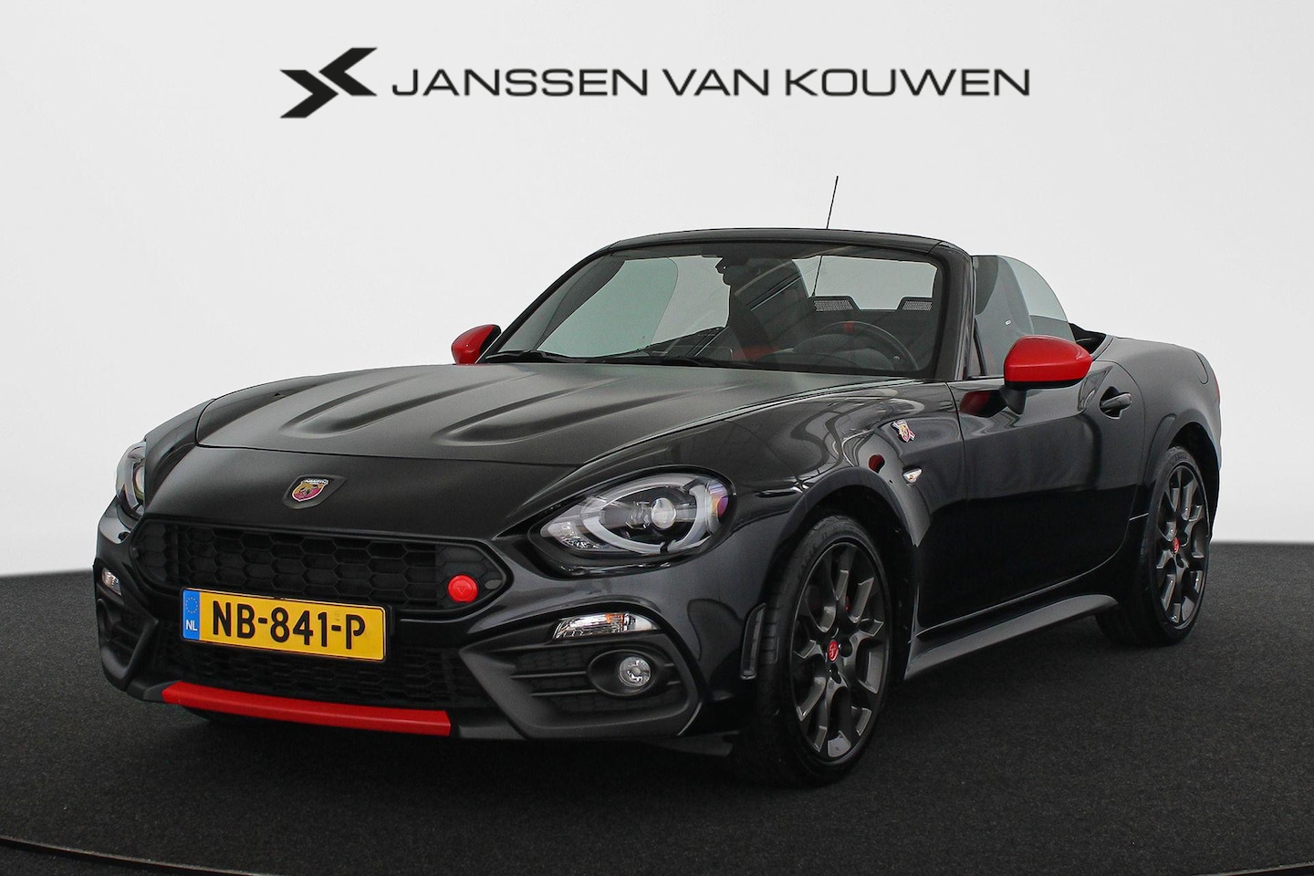 Abarth 124 spider - 1.4 MultiAir Turbo NL Auto BOSE Stoelverwarming LED Koplampen Adaptief - AutoWereld.nl