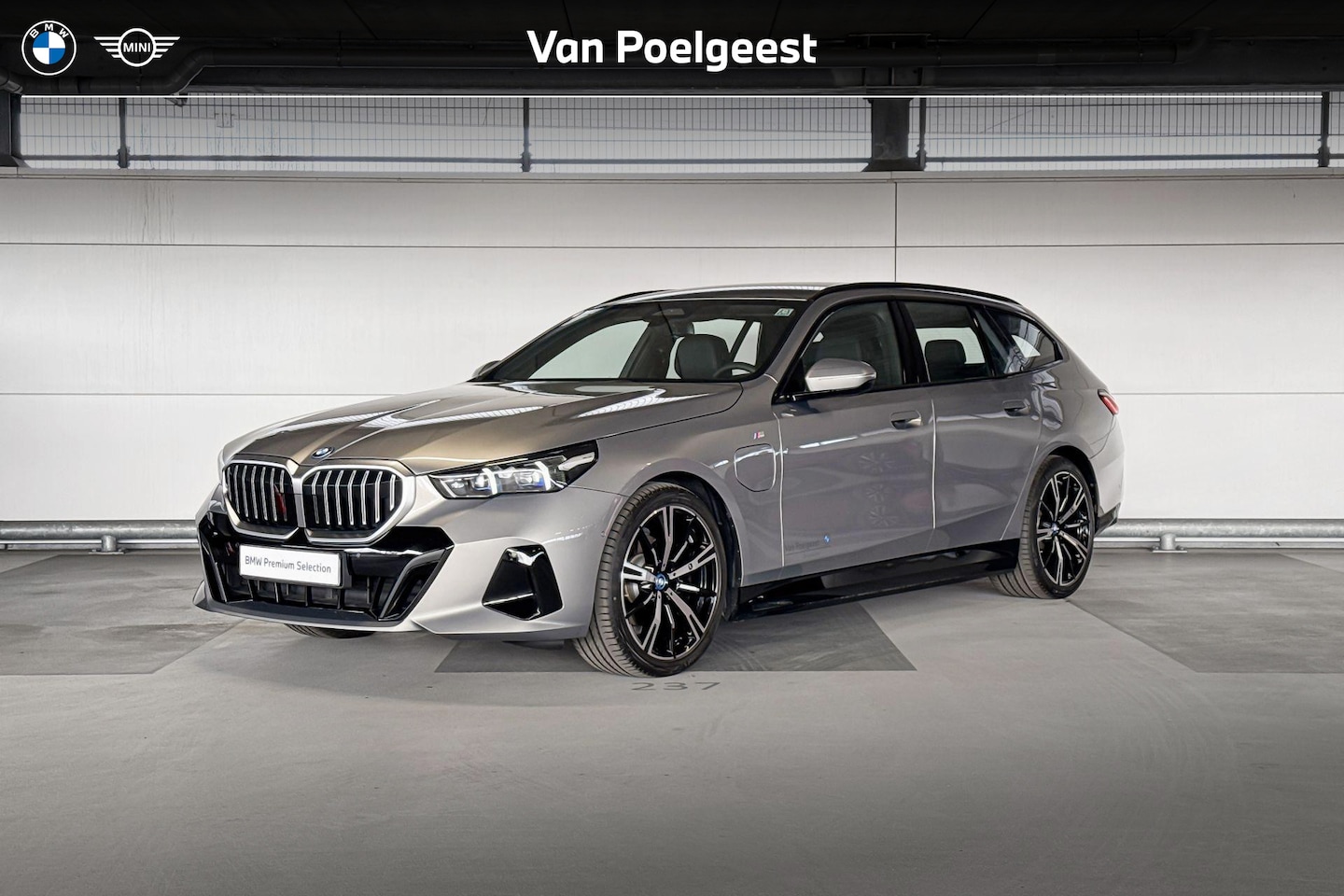 BMW 5-serie Touring - 530e M Sport - AutoWereld.nl