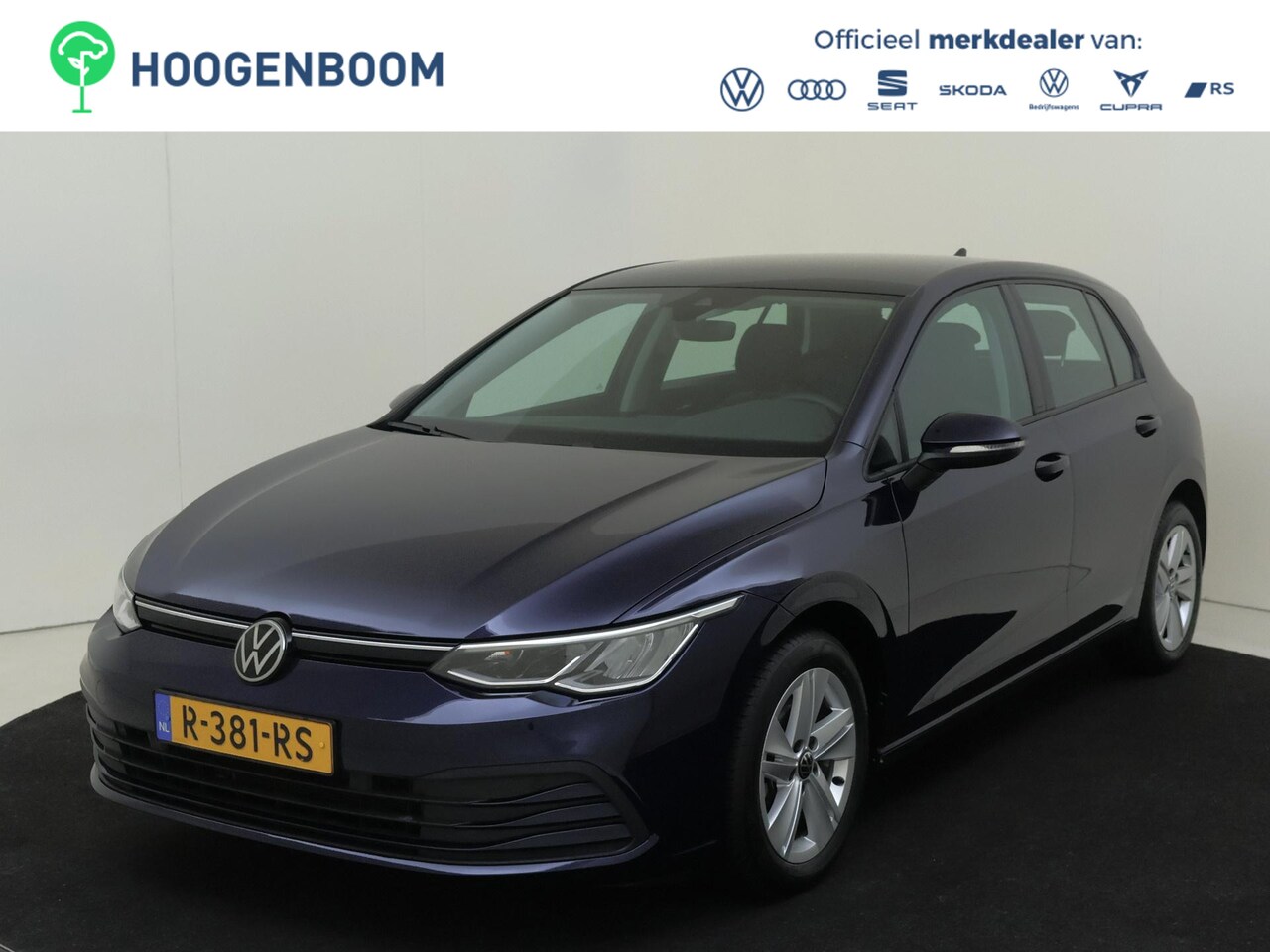 Volkswagen Golf - 1.0 TSI Life | Adaptieve cruise control | Parkeersensoren | Navigatie | CarPlay | Draadloz - AutoWereld.nl