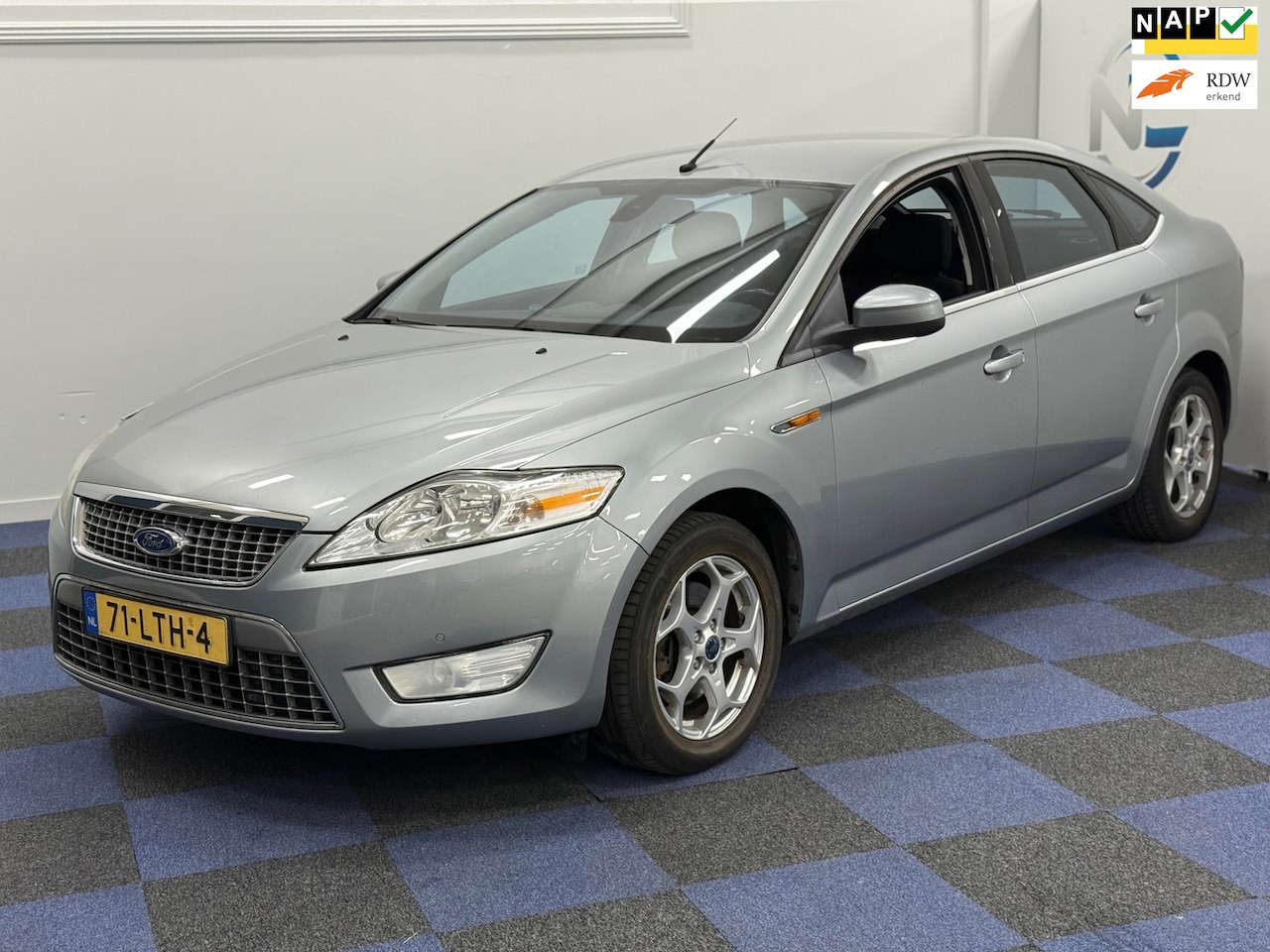 Ford Mondeo - 2.0-16V Limited / NAVI MULTIEMEDIA / NETTE AUTO RIJDT SCHAKELT GOED - AutoWereld.nl