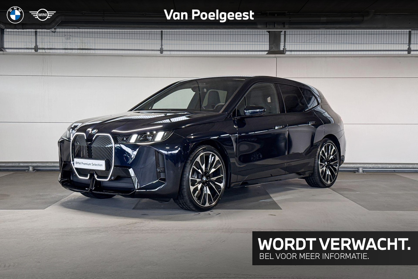 BMW iX - xDrive45 101 kWh | Selections | Trekhaak met elektrisch wegklapbare kogel - AutoWereld.nl