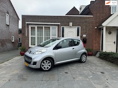 Peugeot 107 - 1.0-12V XR