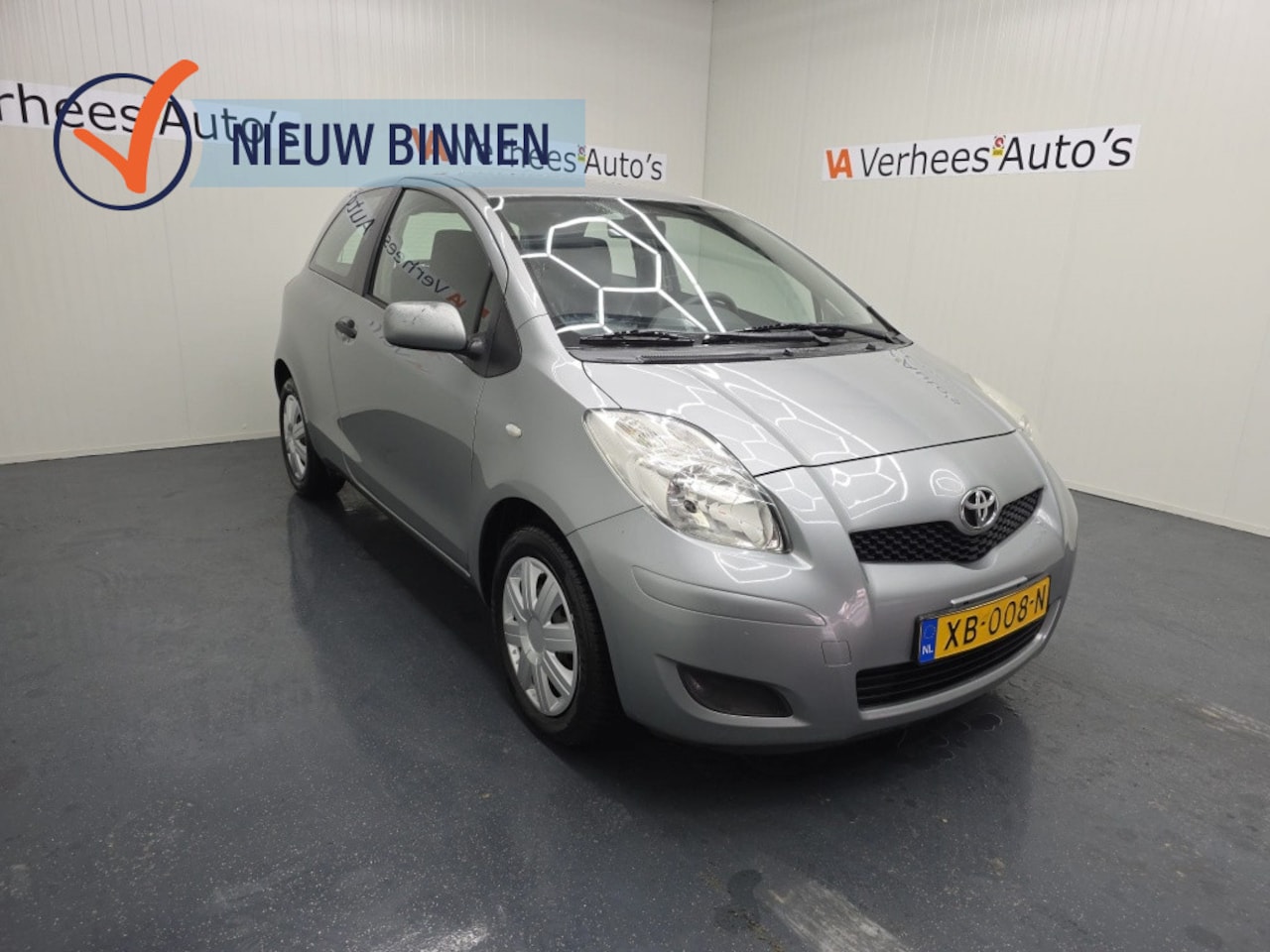 Toyota Yaris - 1.0 VVTi Cool 1.0 VVTi Cool - AutoWereld.nl