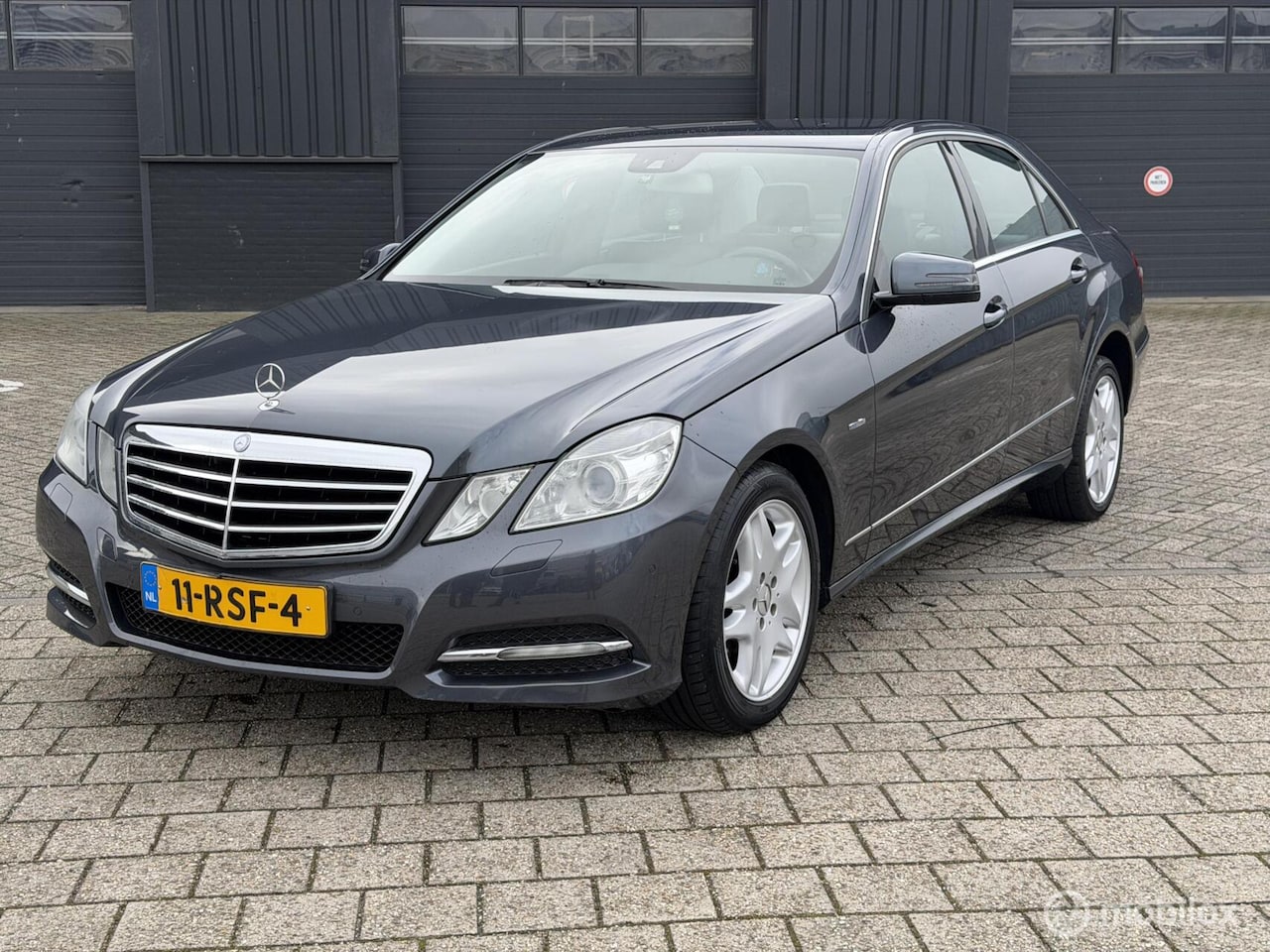 Mercedes-Benz E-klasse - 220 CDI Avantgarde * MOTOR DEFECT * - AutoWereld.nl