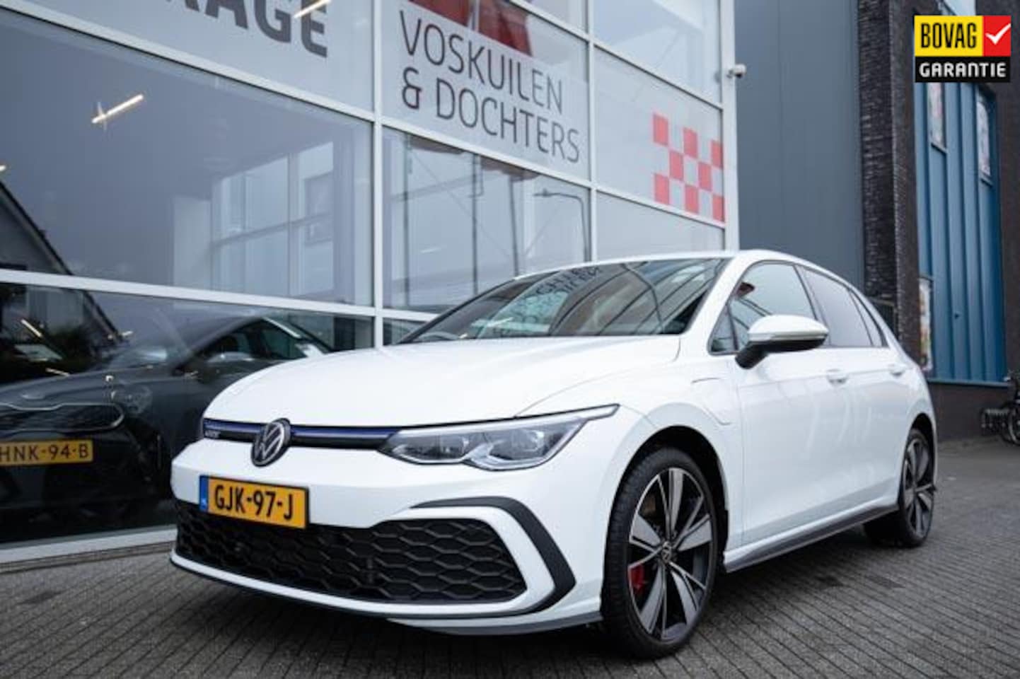 Volkswagen Golf - 1.4 eHybrid GTE PHEV Stoel en Stuurverwarming - AutoWereld.nl