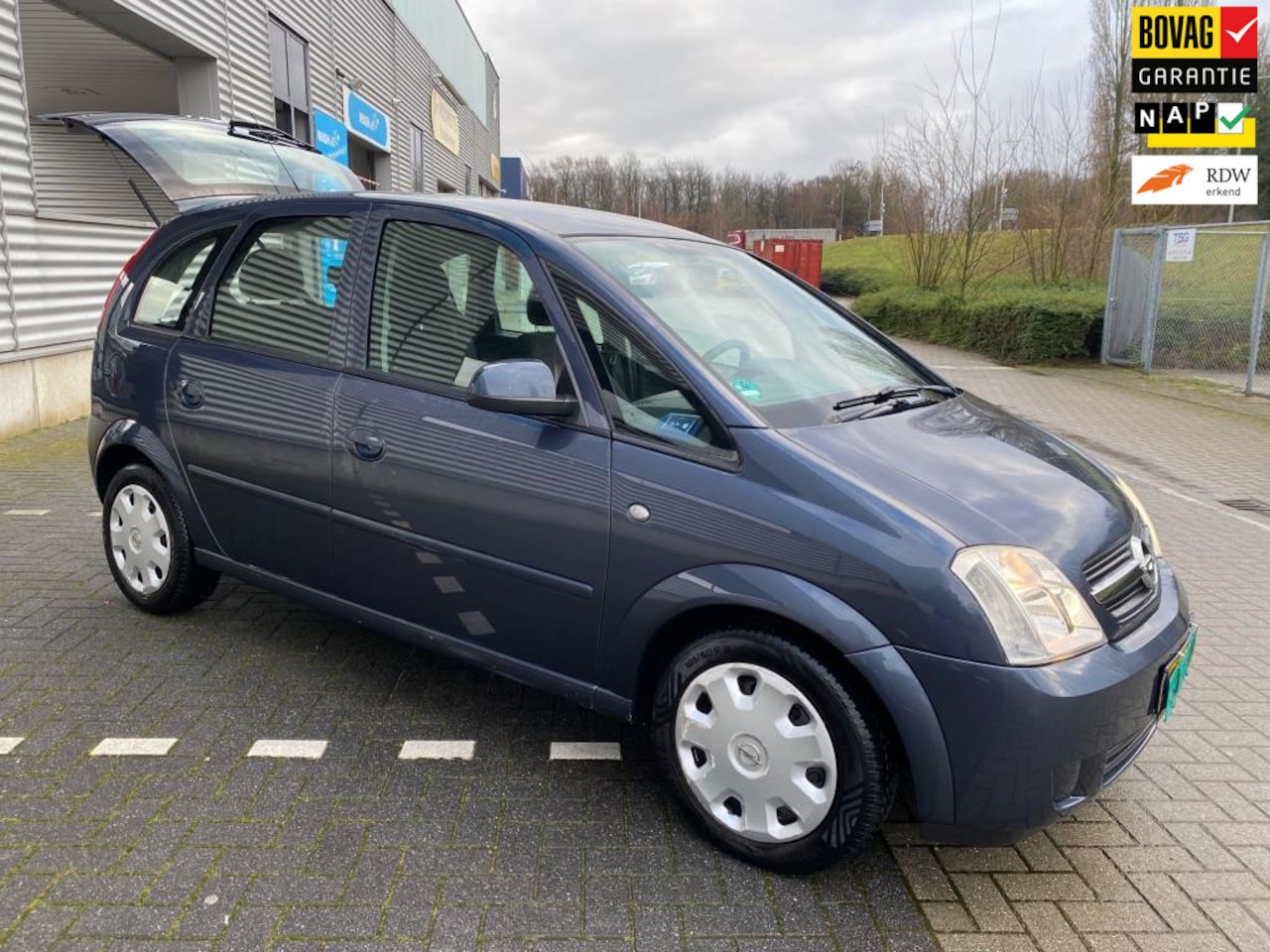 Opel Meriva - 1.6-16V Enjoy 1.6-16V Enjoy , hoge instap , nieuwe apk , auto vol met opties , airco , trekhaak , volled - AutoWereld.nl