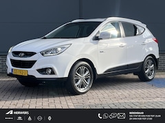 Hyundai ix35 - 1.6i GDI Go / Trekhaak / Navigatie / Camera / Parkeersensoren Achter / Climate Control / C