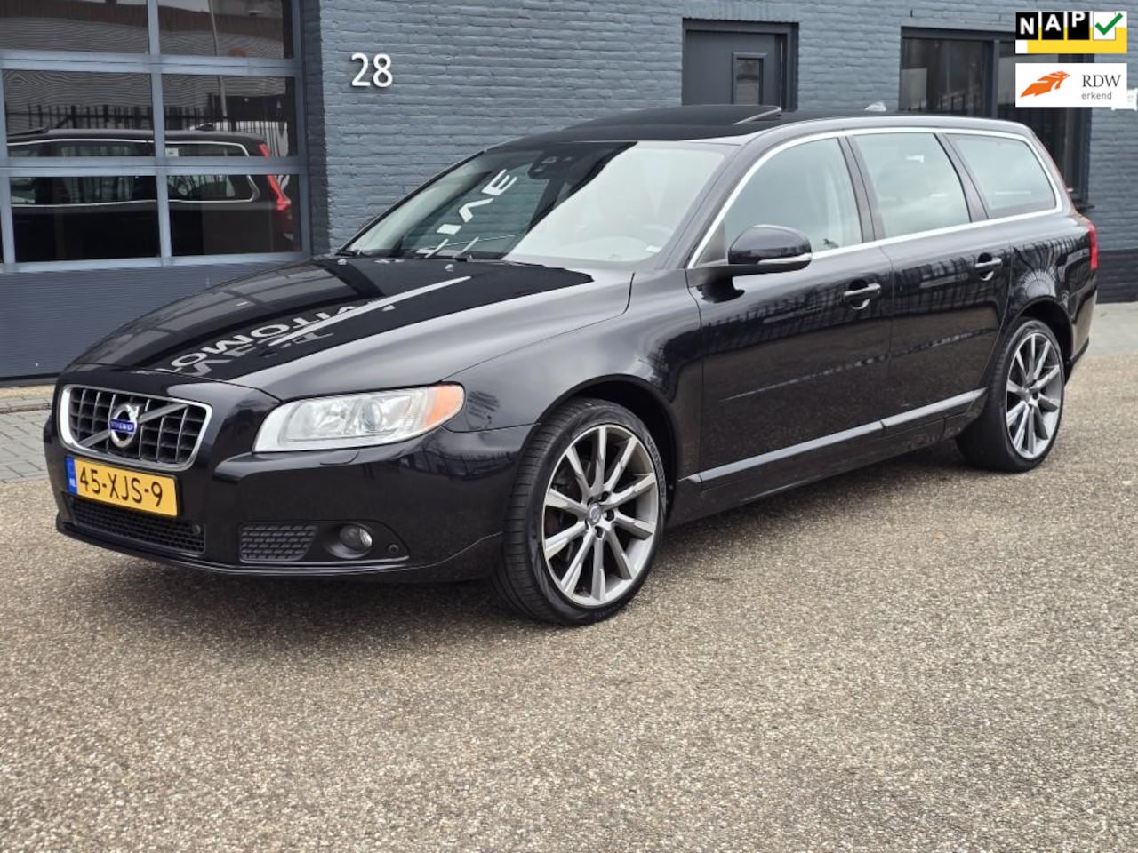 Volvo V70 - 1.6 T4 Limited Edition Summum veel extras - AutoWereld.nl