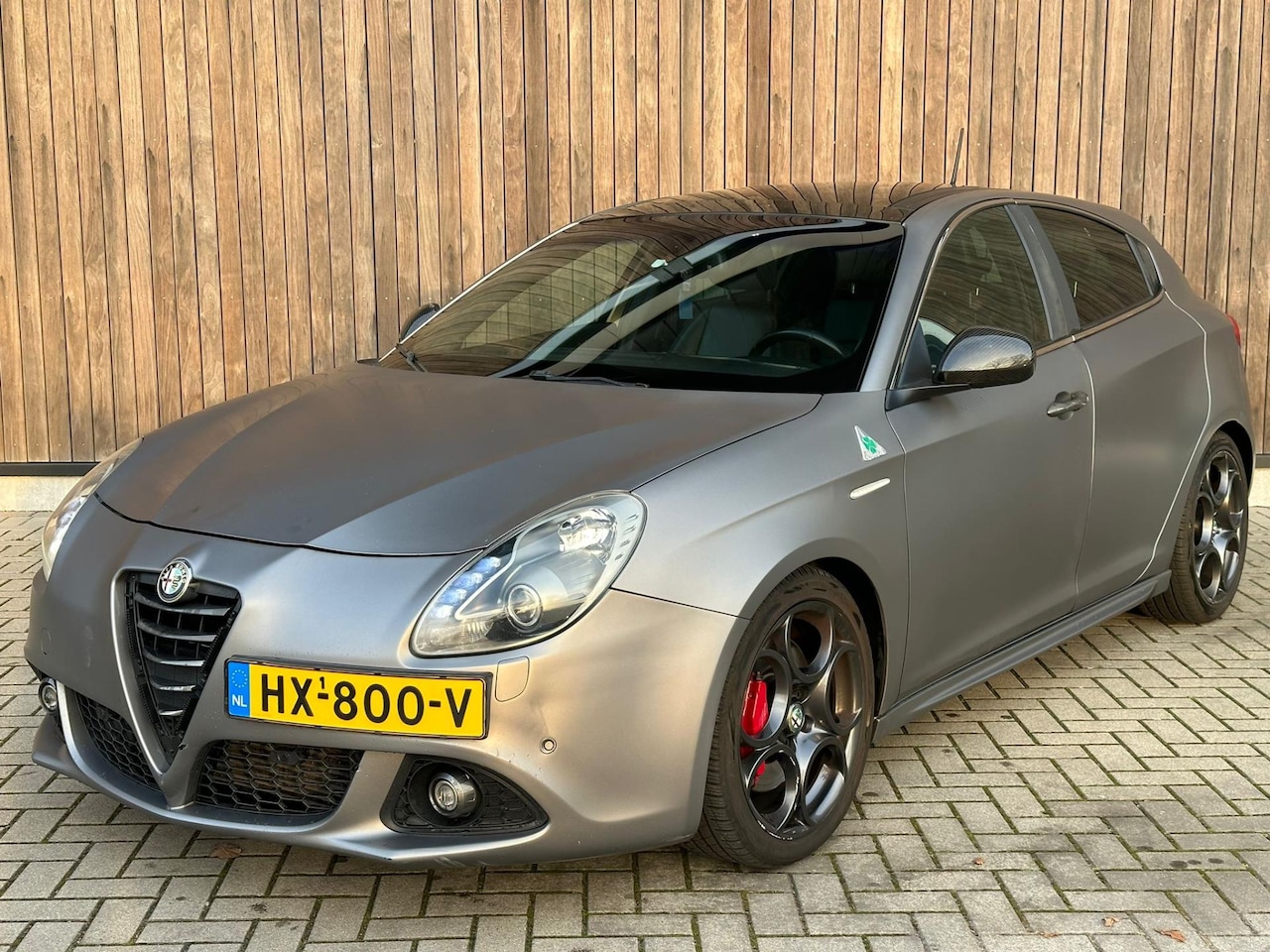 Alfa Romeo Giulietta - 2.0 JTDm Exclusive |PANO | LEDER | XENON | - AutoWereld.nl