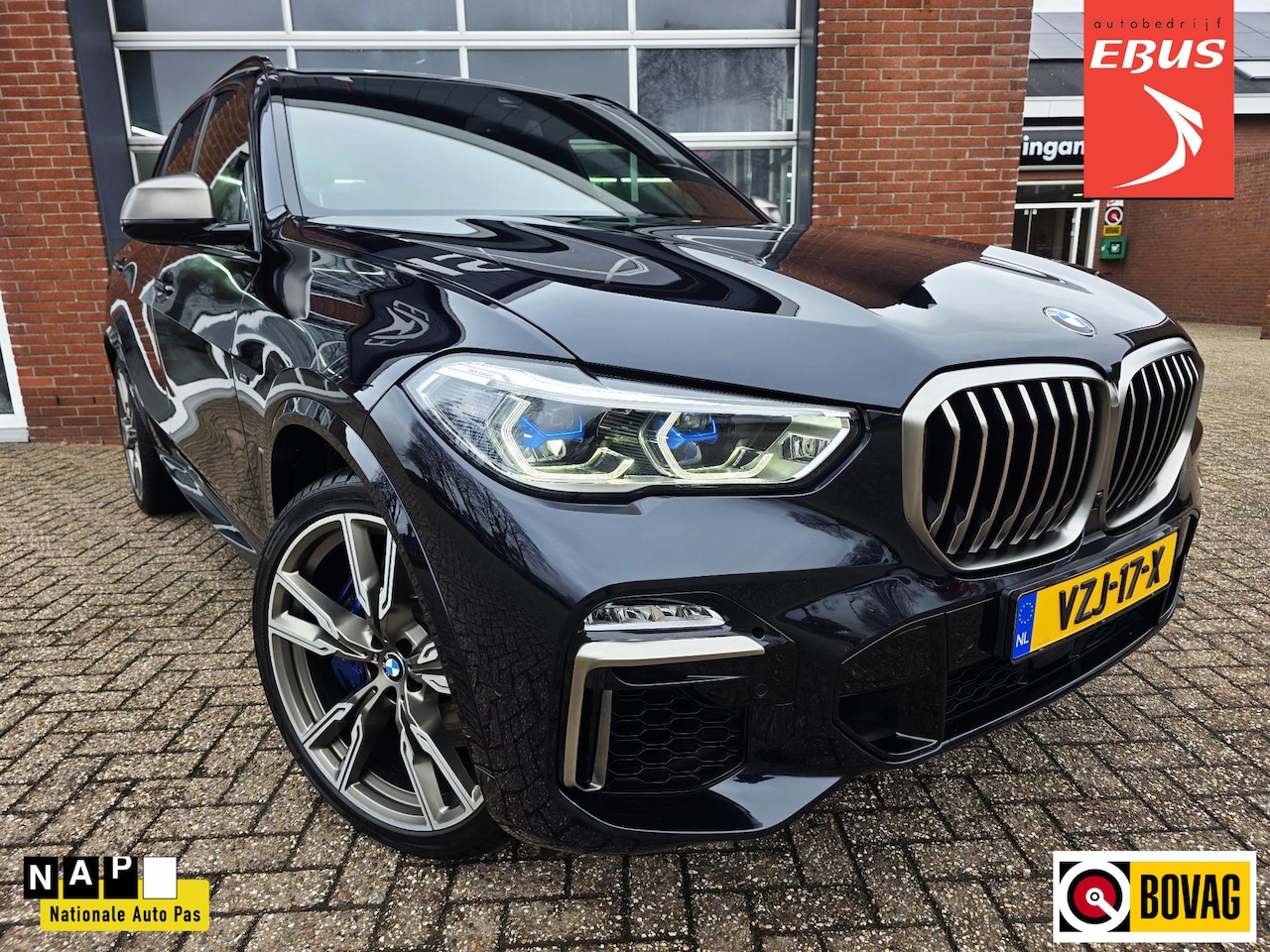 BMW X5 - M50d High Executive Grijs Kenteken/ Pano / Trekhaak / HUD - AutoWereld.nl