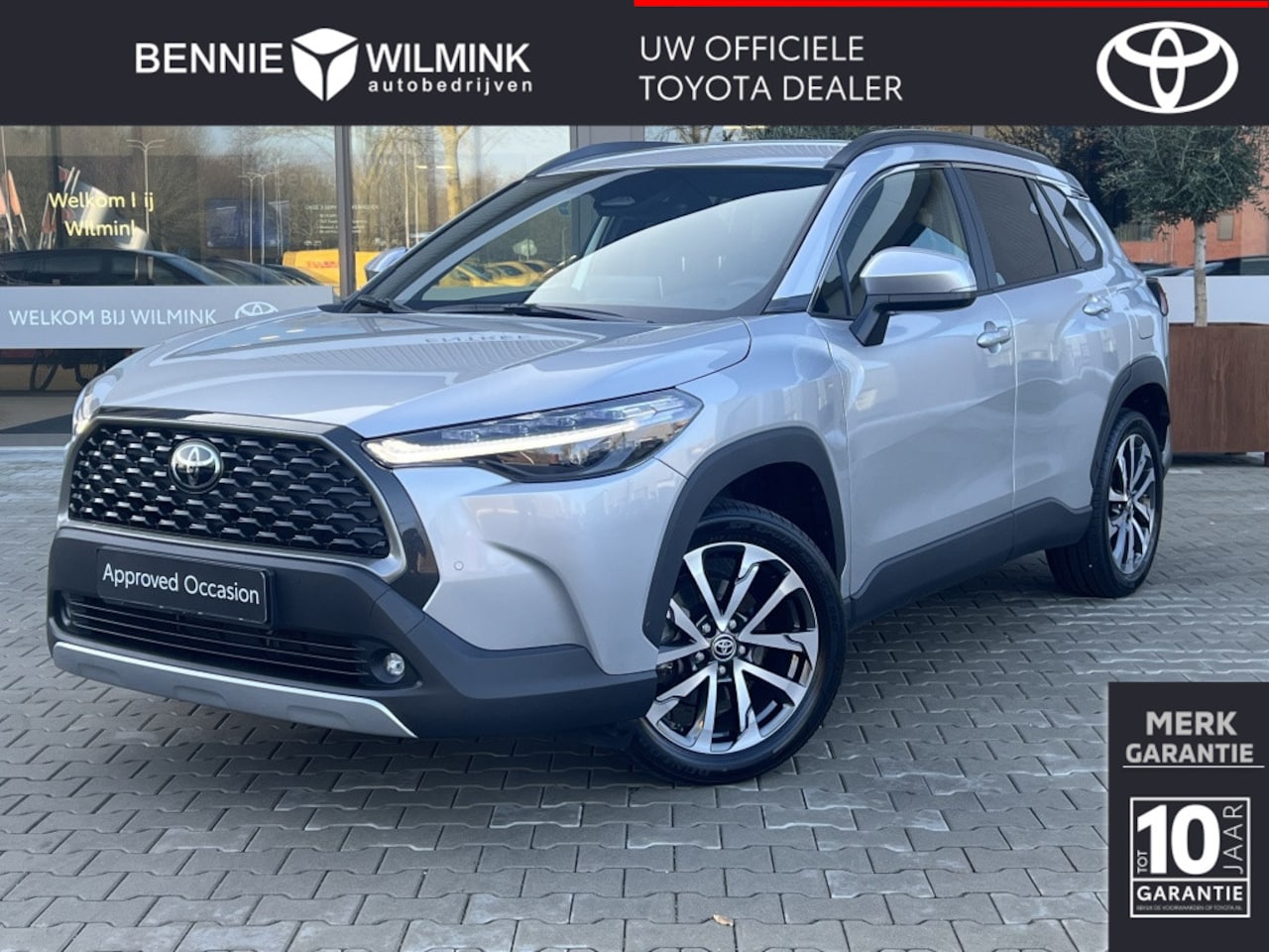 Toyota Corolla Cross - Hybrid 140 Style | Parkeersensoren V+A | Blindspot - AutoWereld.nl