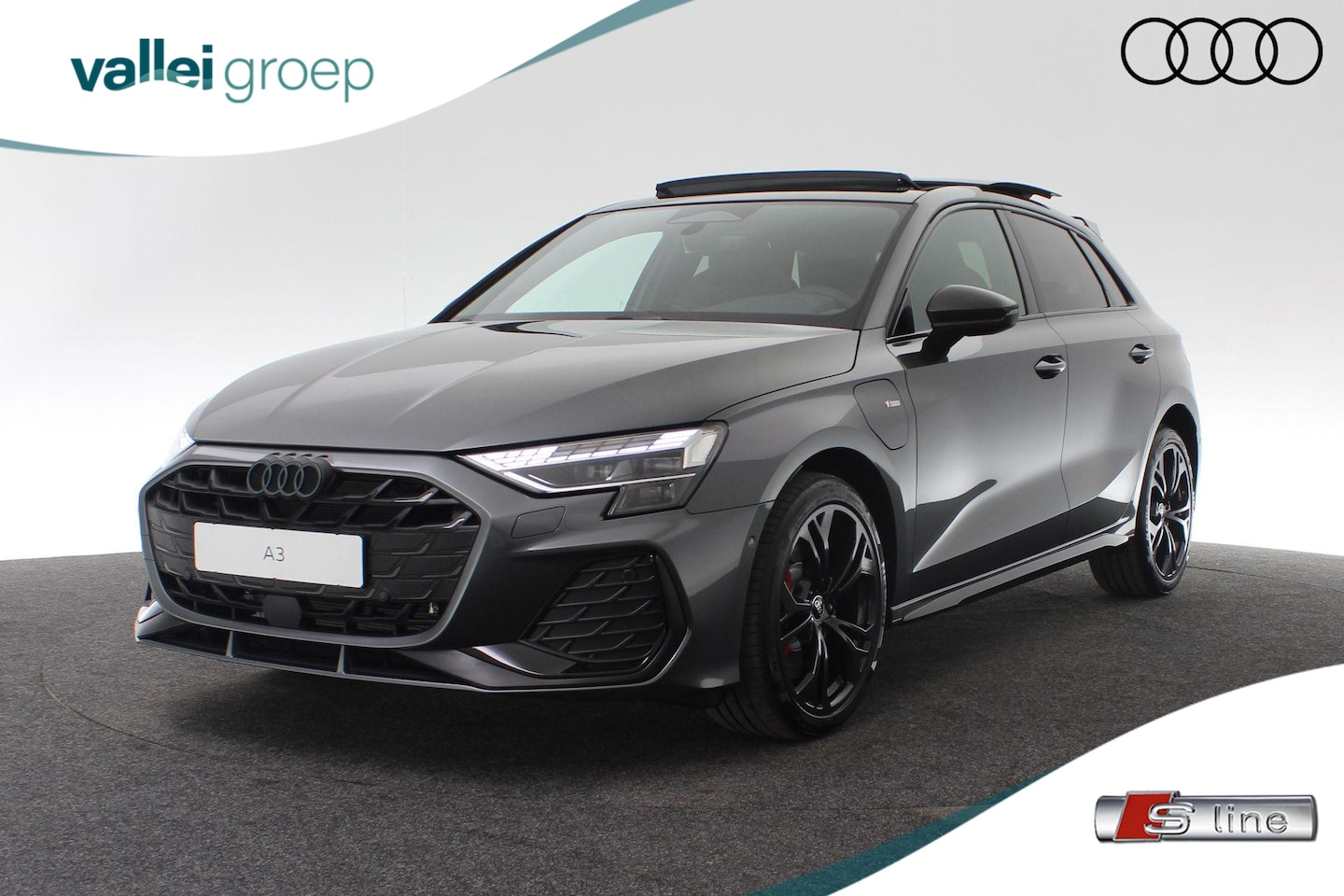 Audi A3 Sportback - S edition Competition 45 TFSI e 272 pk | Stylingpakket carbon | Audi sport rode stiksels | - AutoWereld.nl