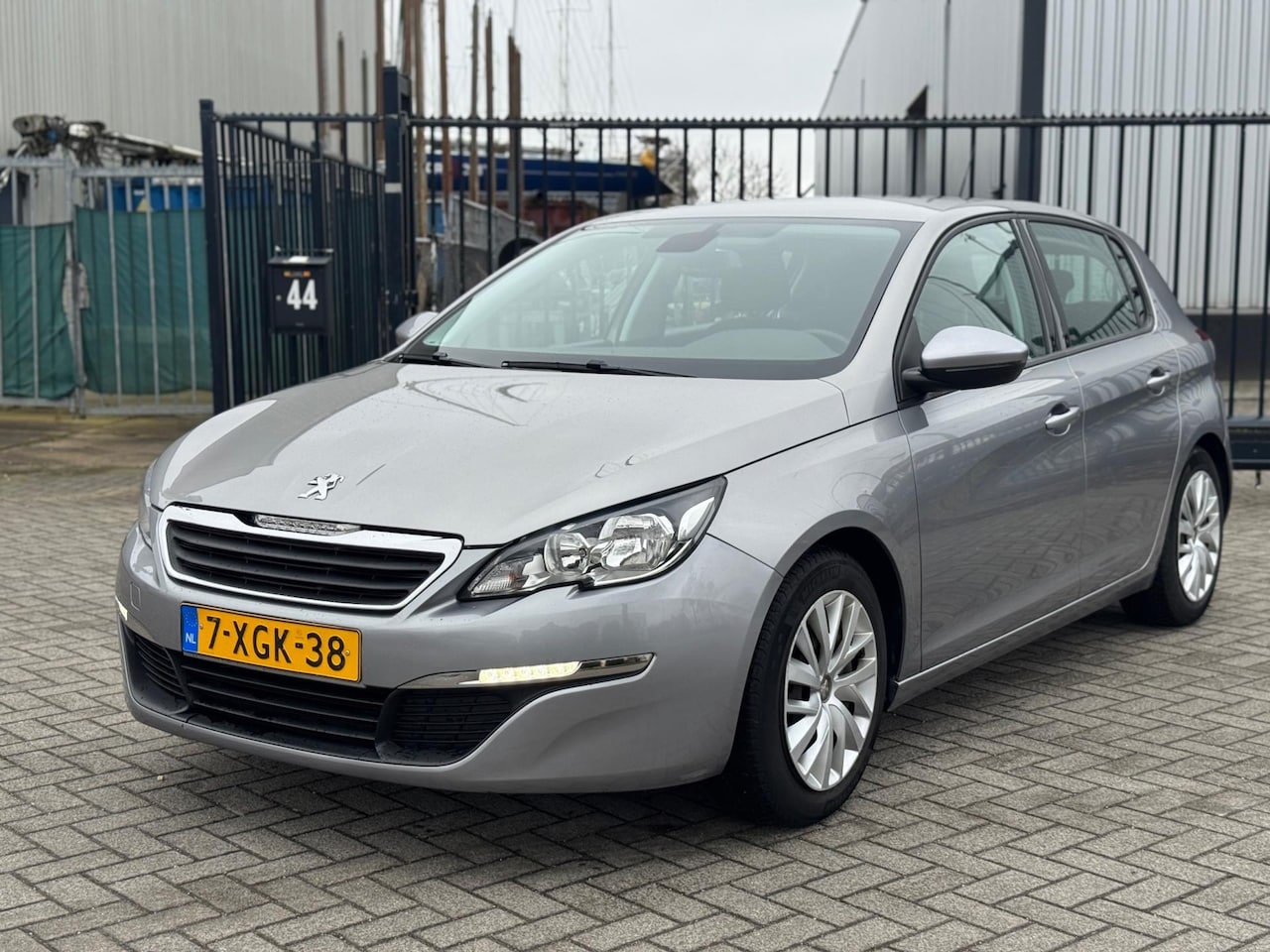 Peugeot 308 - 1.2 VTi Active Clima Navi Nap Div Opties - AutoWereld.nl