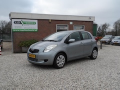 Toyota Yaris - 1.3 VVTi Sol
