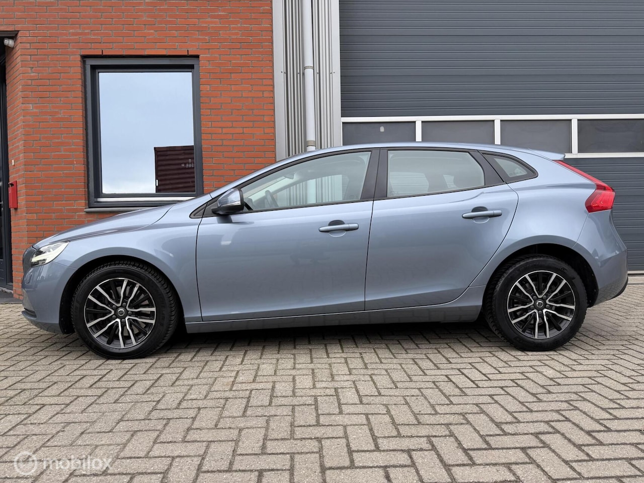 Volvo V40 - 1.5 T2 Nordic+ Geartronic - dealer onderh. - - AutoWereld.nl