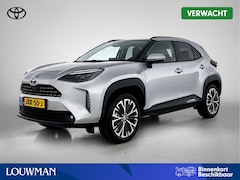 Toyota Yaris Cross - 1.5 Hybrid 130 Executive | Zeer luxe uitvoering | Blindspot | Stoelverwarming | Facelift M