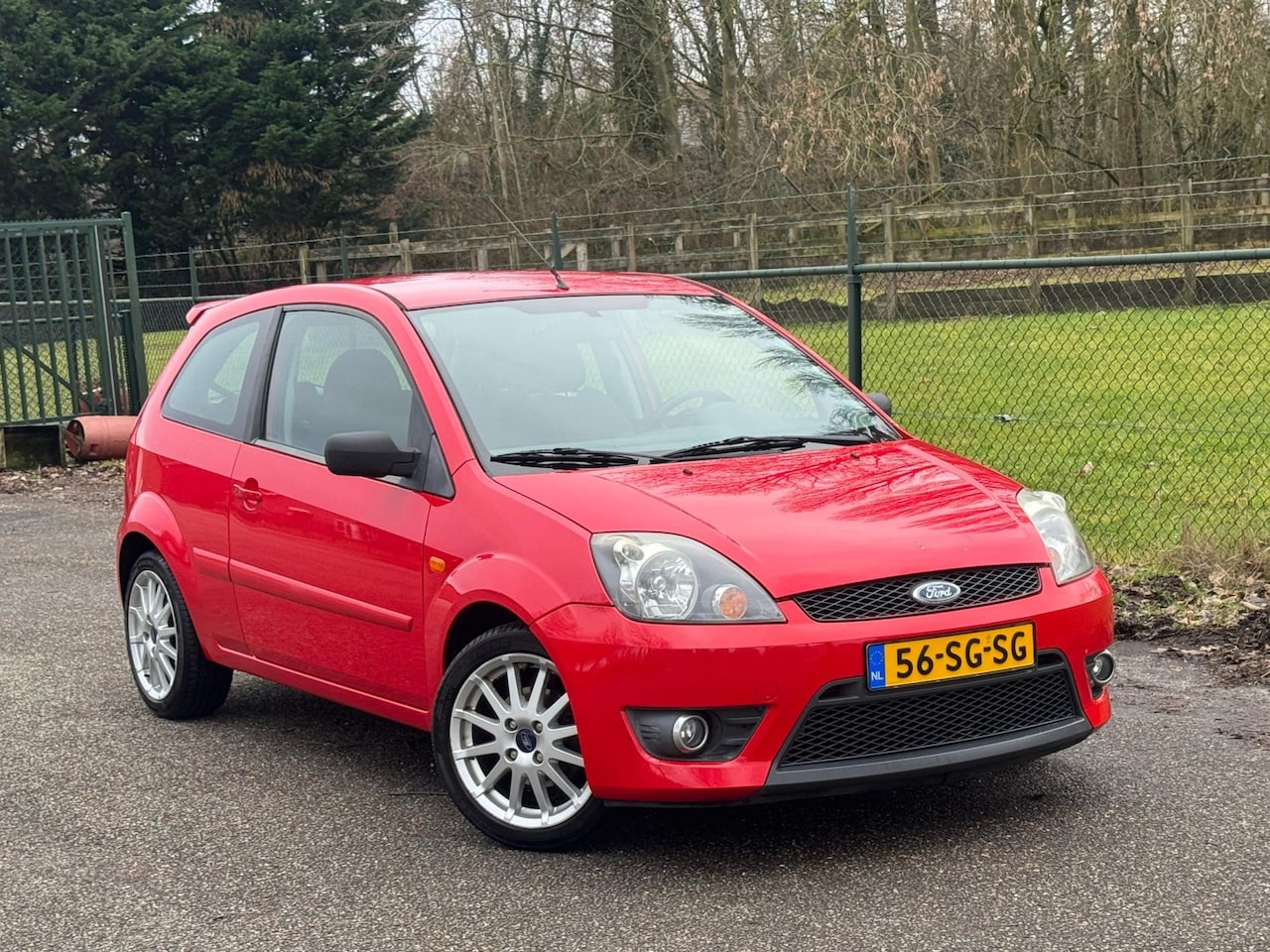 Ford Fiesta - 1.6-16V Sport /Nw Apk/Airco/Sport/ - AutoWereld.nl