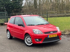 Ford Fiesta - 1.6-16V Sport /Nw Apk/Airco/Sport/