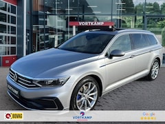 Volkswagen Passat Variant - 1.4 TSI DSG GTE PANODAK/360CAM/ACC/ELEKKLEP/STOEL+STUURVERW/MEM