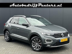 Volkswagen T-Roc - 1.0 TSI Sport V-cockpit ACC LED Carplay Android Navi 4S-banden Trekhaak