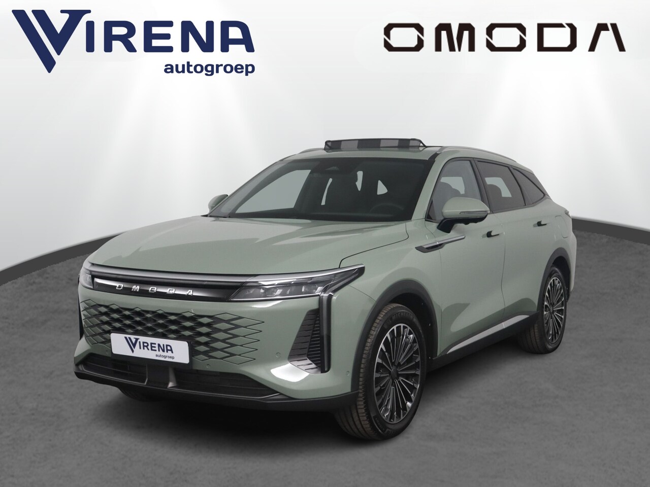 Omoda 9 - PHEV Premium - Panoramadak - 140km actieradius plug in hybride  - Parkeerhulp voor en acht - AutoWereld.nl
