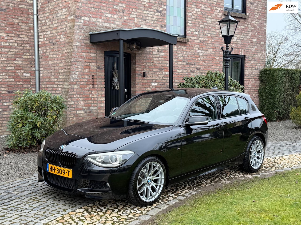 BMW 1-serie - 116i M Sport Edition High Executive 18inch Mooi! - AutoWereld.nl
