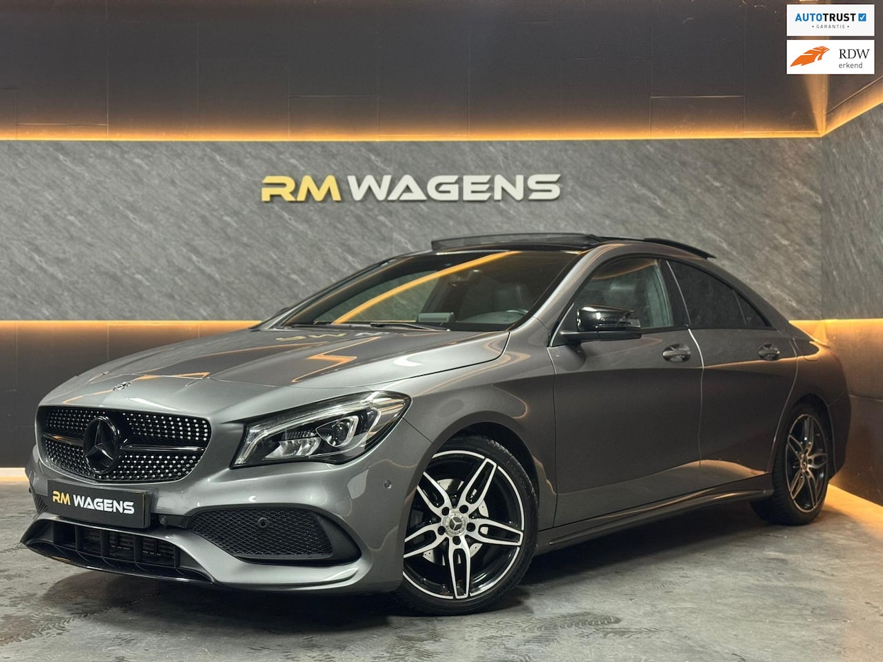Mercedes-Benz CLA-Klasse - 180 AMG|PANO|CAM|CARPLAY|STOELV - AutoWereld.nl