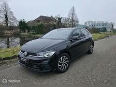 Volkswagen Polo - 1.0 TSI Life Edition / Carplay / Stoelverw