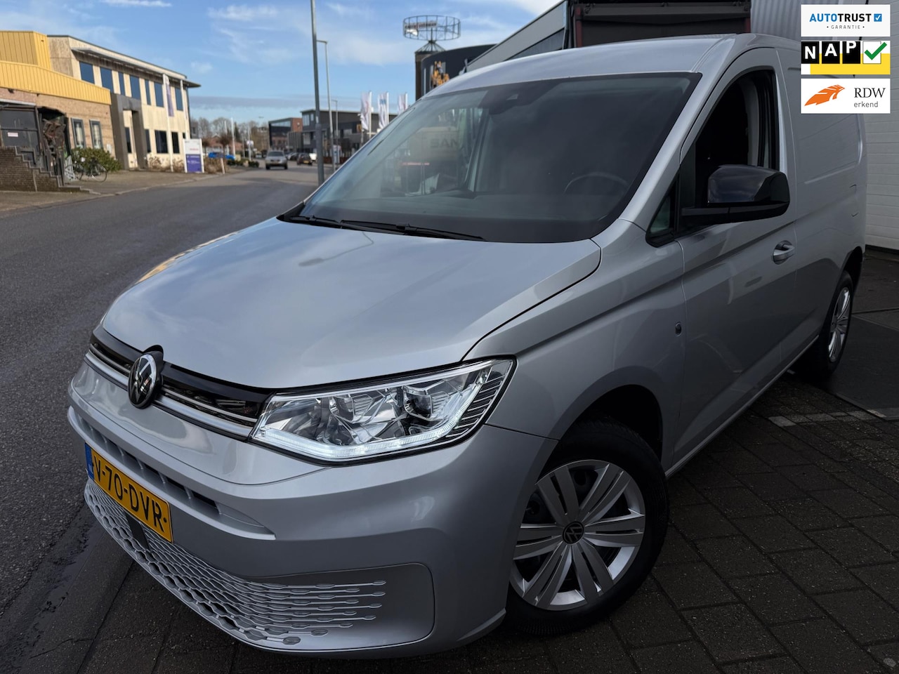 Volkswagen Caddy Cargo - 2.0 TDI 2024 AUT NAVI CARPLAY ERGO LED ASSIST NAP - AutoWereld.nl