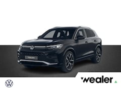 Volkswagen Tiguan - R-Line Edition 1.5 eHybrid 150 kW / 204 PK DSG | Trekhaak wegklapbare kogel | Comfort pakk