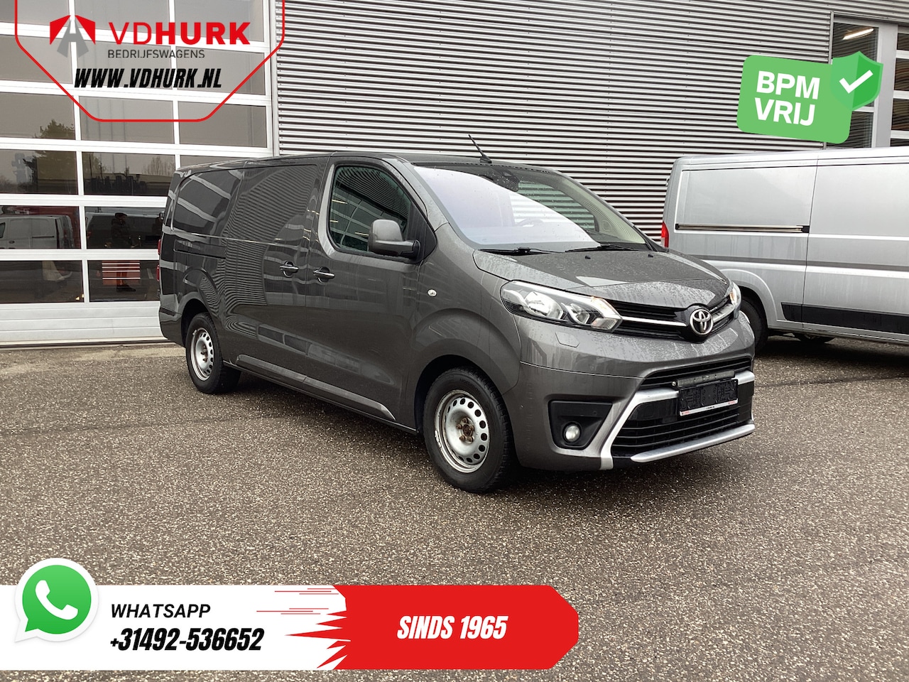 Toyota ProAce Worker - 2.0 Aut. L2 Adapt.Cruise/ 2x Schuifdeur/ Standkachel/ Stoelverw./ Keyless/ Navi/ Camera/ P - AutoWereld.nl