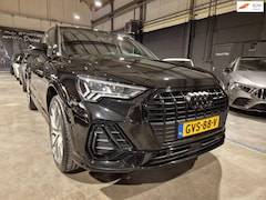 Audi Q3 - 45 TFSI e S-Line - Virtual - CarPlay - Camera - Stoelverw - 20 inch - Elektr Trekhaak